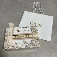 Dior 母の日 2025 ギフトボックス 空箱 花柄 蝶