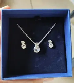 SWAROVSKI スワロフスキー ネックレスとピアスBrillianceセット
