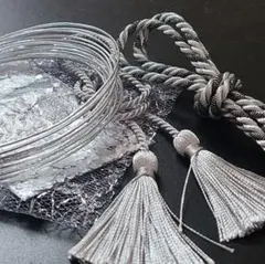 袴　アレンジ　水引　和装　髪飾り　シルバー×ブラックラメ紐　 成人式　かんざし