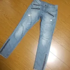 お値下 ユニクロUNIQLO ダメージ ジーンズ デニム スキニー25