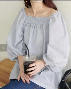 ストライプ オフショルダー ブラウス