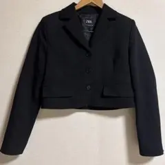 ZARA ブラック クロップドジャケット