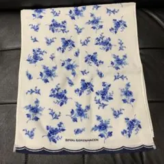 ロイヤルコペンハーゲン　未使用　タオルのサムネイル