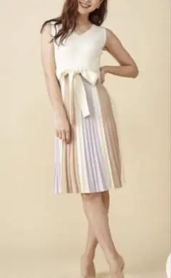 ロイヤルパーティー　ニットプリーツワンピース