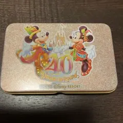 ディズニー 40周年記念缶 キャンディー缶