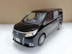 新品　TOYOTA　エスクァイア　サンプルカー　　箱付き　後期モデル　非売品 新品 TOYOTA エスクァイア サンプルカー 箱付き 後期モデル 非売品