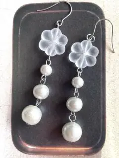 チェコビーズマットクリスタル花とコットンパールピアスイヤリング212