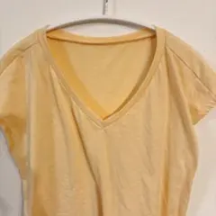 SHEIN【M】Vネック Tシャツ クリーム 半袖 トップス カジュアル