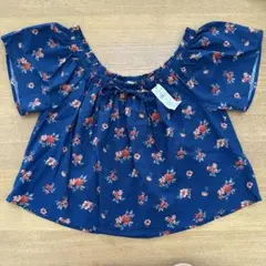 American Eagle 花柄 オフショルダー トップスのサムネイル