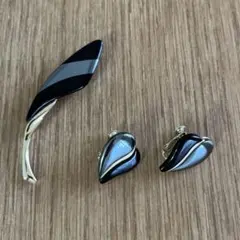 再値引き ✳︎ イヤリング、ブローチのセット