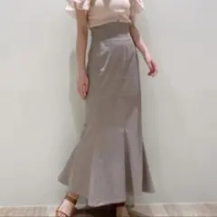 SNIDEL スナイデル ハイウエストヘムフレアスカート