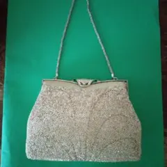 ビーズ刺繍 ゴールド クラッチバッグ