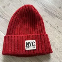 NYC 赤色　レッド　ニット帽　サイズ51から53