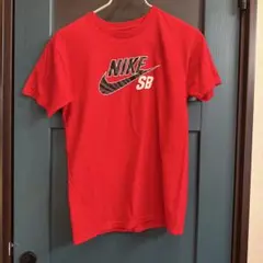 NIKE SB 半袖Tシャツ レッド Sサイズのサムネイル