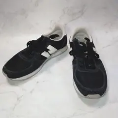 26 New Balance ニューバランス スニーカー ブラック/ホワイト