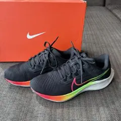 ナイキ NIKE エアズーム ペガサス 38 ランニングシューズ 23.5
