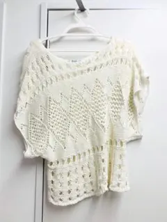 Bershka サマーニットカットソー　ホワイト