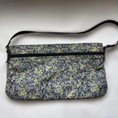 brontibay paris リバティプリント　花柄ナイロンクラッチバッグ