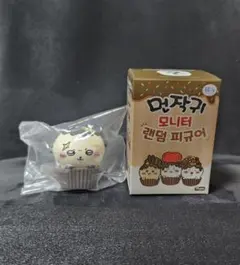 ちいかわ 韓国限定 チョコカップケーキ フィギュア ラッコ
