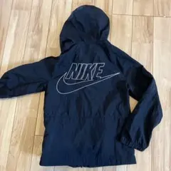 NIKE フード付き　ナイロンジャケット　黒