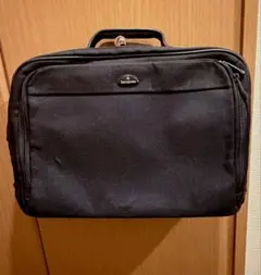 Item thumbnail for item f9ad423e-8e4a-48b2-8f88-8a8ea688d4fc