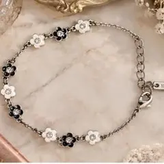 MARY QUANT マリークワント デイジー 花柄 ブレスレット 黒 白