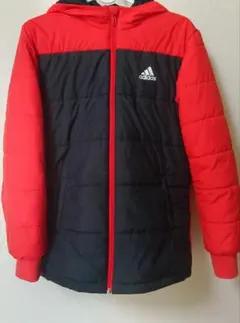 adidas フード付きダウンコート 赤黒