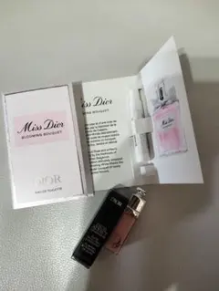 Dior Blooming Bouquet リップマキシマイザー ピンク001