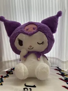 クロミ　超超BIGぬいぐるみ　〜おすましウインク〜