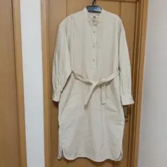 アイボリー コーデュロイ 長袖シャツワンピース