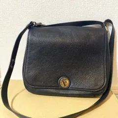 極美品　FURLA ブラック レザー ショルダーバッグ　フルラ