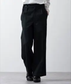 ブラック ワイドパンツ