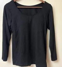 【未使用】ユニクロUNIQLO ヒートテック　ブラック　XL ブラカップ付き