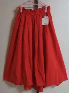 新品　フレアロングスカート　ロングスカート　マキシ丈スカート