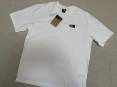 海外限定】ノースフェイス 刺繍ロゴ 半袖Tシャツ 日本4L相当 A562 