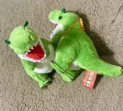 緑色恐竜ぬいぐるみ（小型）2体セット