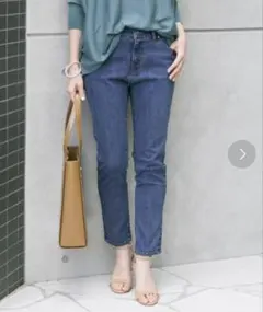 Item thumbnail for item 19736406-2905-4032-a808-964c3303ceb9