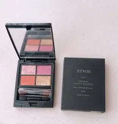 ETVOS ミネラルクラッシィシャドー イノセントブルーム
