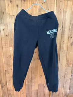 新品未使用品】MOSCHINO ハーフパンツ ZPA0347 サイズ46 - メルカリ
