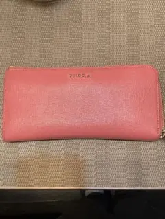 フルラの長財布