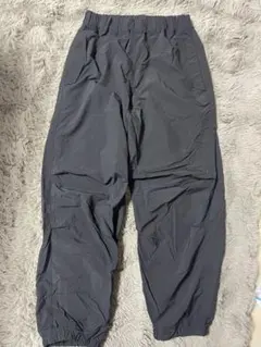 GU ロングパンツ 黒　100%ポリエステル　160㎝☆