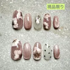 ピンク　ニュアンス　フラワー　ネイルチップ　現品