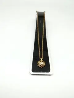 NINARICCI ニナリッチ ロゴ ネックレス ■ ゴールド系 全長約43cmのサムネイル