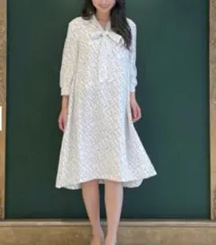 グレースコンチネンタルスターレタードプリント　ワンピース　お呼ばれ　デート