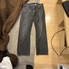 ダークグレー ストレートデニムパンツ