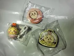 ちいかわ　くら寿司　うさぎ　シーサー　フィギュア　マグネット　缶バッジ