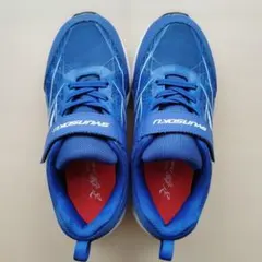 アキレス　瞬足　スニーカー 　21.5cm