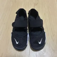 【新品未使用】NIKE エアリフト19㎝ キッズ ブラック 2026年最新】エアリフト キッズ 19の人気アイテム - メルカリ