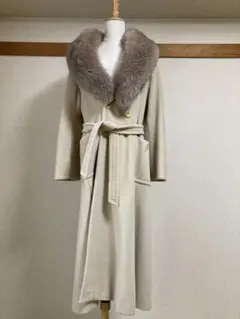 お*o様 Max Mara カシミヤロングコート　FOXファー付き