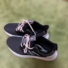 Item thumbnail for item fa9cedcb-5fb7-4a1e-ae19-202b62ea768e